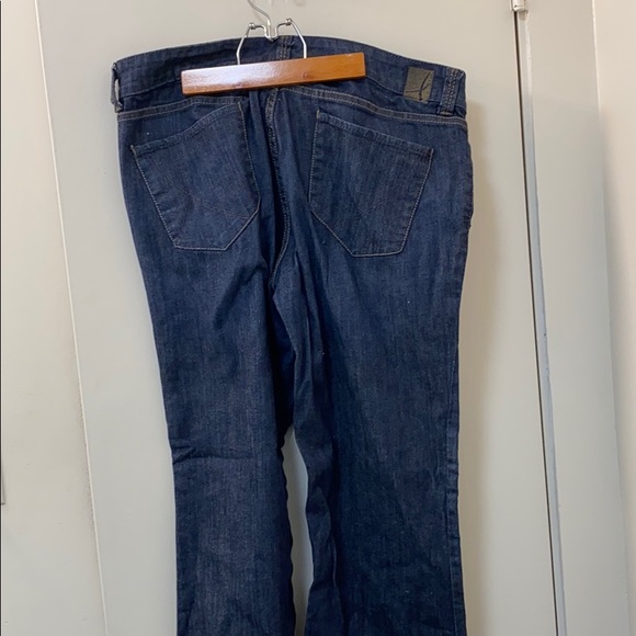 Jeans - Picture 3 of 5